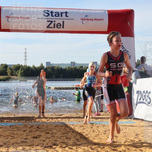 07.09.2025 - 19. Norderstedt Triathlon Luisa Fischer http://msf.ph/oto/8740159 07.09.2025 09:30:24 Schwimmen 559, 565, 566, 569, 614, 615, 623 meine-sportfotos.de