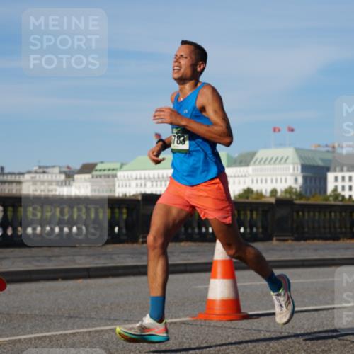 07.09.2025 - BARMER Alsterlauf Yannick Fuchs http://msf.ph/oto/8740169 07.09.2025 09:26:52 Laufen 783 meine-sportfotos.de