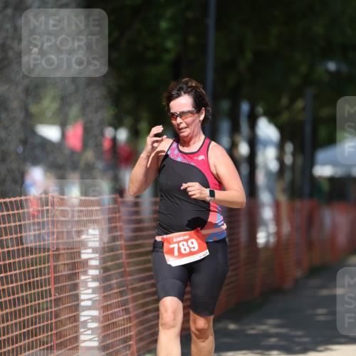 07.09.2025 - 19. Norderstedt Triathlon Michael Strokosch http://msf.ph/oto/8740185 07.09.2025 13:48:53 Laufen 789 meine-sportfotos.de