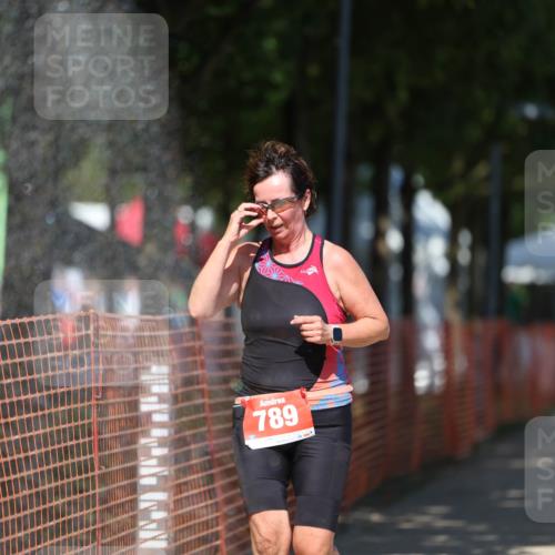 07.09.2025 - 19. Norderstedt Triathlon Michael Strokosch http://msf.ph/oto/8740198 07.09.2025 13:48:53 Laufen 789 meine-sportfotos.de