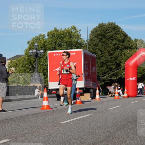 07.09.2025 - BARMER Alsterlauf Yannick Fuchs http://msf.ph/oto/8740204 07.09.2025 09:27:03 Laufen 8199 meine-sportfotos.de