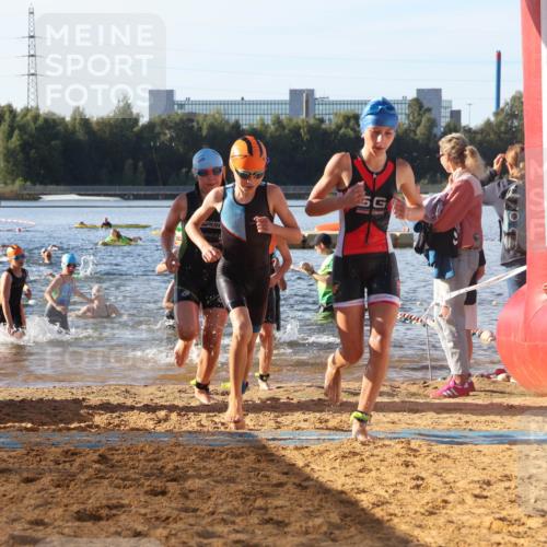 07.09.2025 - 19. Norderstedt Triathlon Luisa Fischer http://msf.ph/oto/8740262 07.09.2025 09:30:31 Schwimmen 565, 566, 569, 576, 577, 584, 589, 592, 598, 599, 614, 615, 622, 623 meine-sportfotos.de