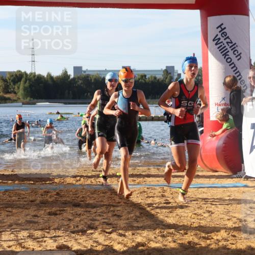 07.09.2025 - 19. Norderstedt Triathlon Luisa Fischer http://msf.ph/oto/8740271 07.09.2025 09:30:32 Schwimmen 566, 569, 576, 577, 580, 584, 589, 592, 598, 599, 614, 615, 622, 623 meine-sportfotos.de