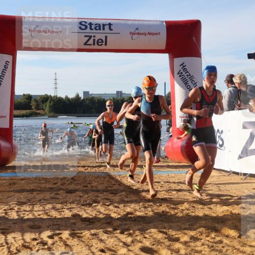 07.09.2025 - 19. Norderstedt Triathlon Luisa Fischer http://msf.ph/oto/8740284 07.09.2025 09:30:32 Schwimmen 566, 569, 576, 577, 580, 584, 589, 592, 598, 599, 614, 615, 622, 623 meine-sportfotos.de