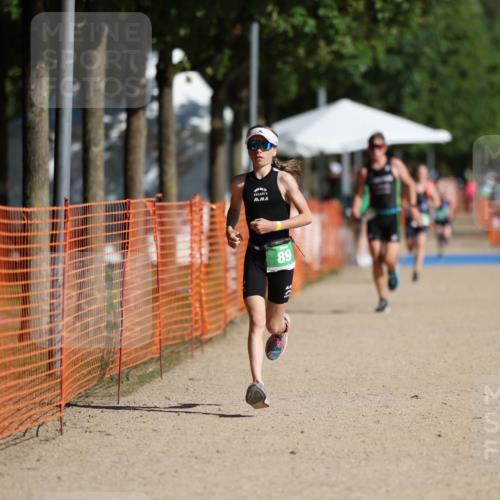 07.09.2025 - 19. Norderstedt Triathlon Michael Strokosch http://msf.ph/oto/8740329 07.09.2025 10:55:53 Laufen 89, 668, 1150 meine-sportfotos.de