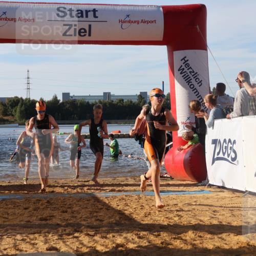 07.09.2025 - 19. Norderstedt Triathlon Luisa Fischer http://msf.ph/oto/8740340 07.09.2025 09:30:35 Schwimmen 566, 569, 576, 577, 580, 584, 589, 592, 598, 599, 614, 615, 620, 622, 623 meine-sportfotos.de