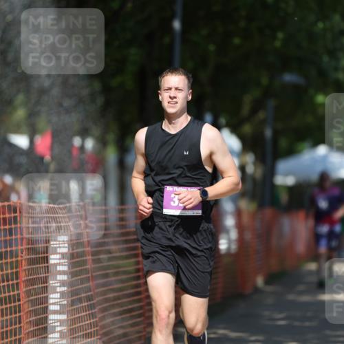 07.09.2025 - 19. Norderstedt Triathlon Michael Strokosch http://msf.ph/oto/8740357 07.09.2025 13:49:05 Laufen 320 meine-sportfotos.de