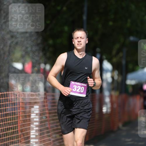 07.09.2025 - 19. Norderstedt Triathlon Michael Strokosch http://msf.ph/oto/8740366 07.09.2025 13:49:05 Laufen 320 meine-sportfotos.de