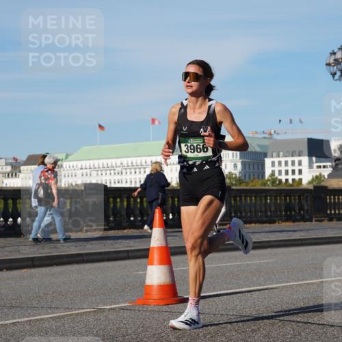 07.09.2025 - BARMER Alsterlauf Yannick Fuchs http://msf.ph/oto/8740385 07.09.2025 09:27:10 Laufen 3966 meine-sportfotos.de