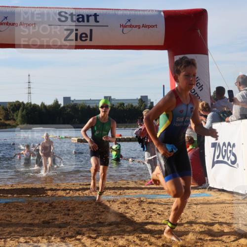 07.09.2025 - 19. Norderstedt Triathlon Luisa Fischer http://msf.ph/oto/8740386 07.09.2025 09:30:38 Schwimmen 575, 576, 577, 580, 584, 589, 592, 598, 599, 620, 622 meine-sportfotos.de