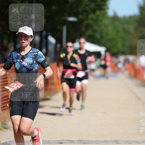 07.09.2025 - 19. Norderstedt Triathlon Michael Strokosch http://msf.ph/oto/8740393 07.09.2025 12:30:43 Laufen 703, 822, 1280, 1343 meine-sportfotos.de