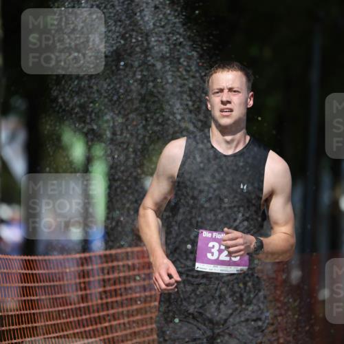 07.09.2025 - 19. Norderstedt Triathlon Michael Strokosch http://msf.ph/oto/8740400 07.09.2025 13:49:06 Laufen 320 meine-sportfotos.de