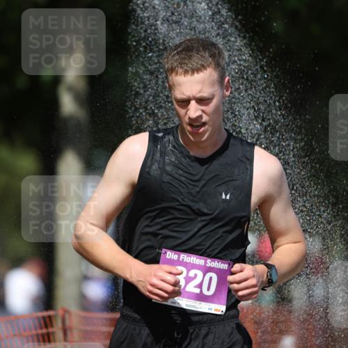 07.09.2025 - 19. Norderstedt Triathlon Michael Strokosch http://msf.ph/oto/8740433 07.09.2025 13:49:06 Laufen 320 meine-sportfotos.de