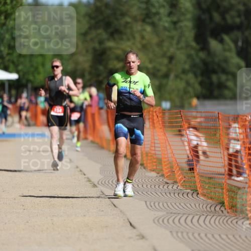 07.09.2025 - 19. Norderstedt Triathlon Michael Strokosch http://msf.ph/oto/8740450 07.09.2025 11:52:20 Laufen 154, 771, 1188, 1197 meine-sportfotos.de