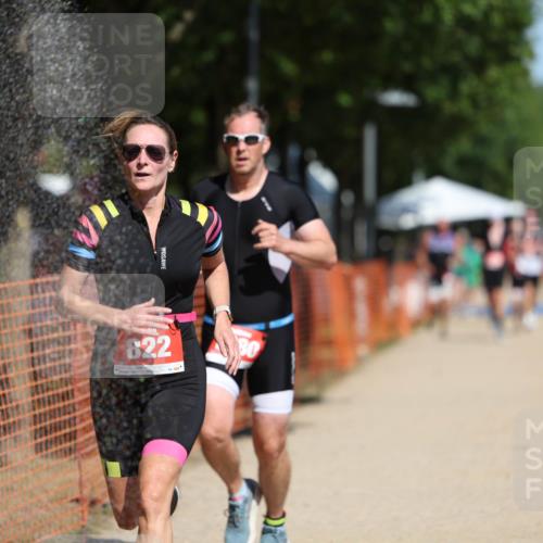 07.09.2025 - 19. Norderstedt Triathlon Michael Strokosch http://msf.ph/oto/8740464 07.09.2025 12:30:46 Laufen 822, 1280, 1343 meine-sportfotos.de