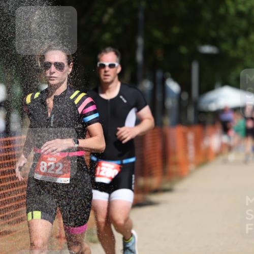 07.09.2025 - 19. Norderstedt Triathlon Michael Strokosch http://msf.ph/oto/8740475 07.09.2025 12:30:46 Laufen 822, 1280, 1343 meine-sportfotos.de