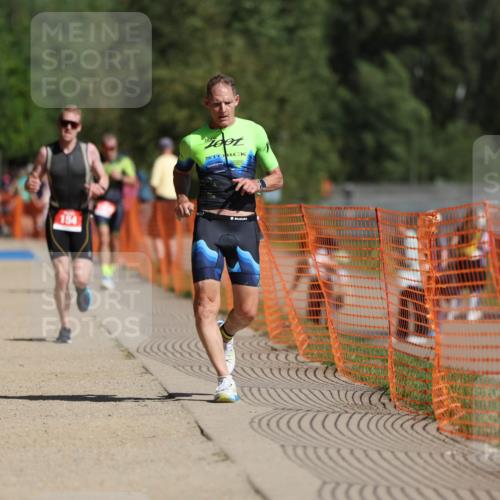 07.09.2025 - 19. Norderstedt Triathlon Michael Strokosch http://msf.ph/oto/8740479 07.09.2025 11:52:21 Laufen 154, 771, 1188, 1197 meine-sportfotos.de