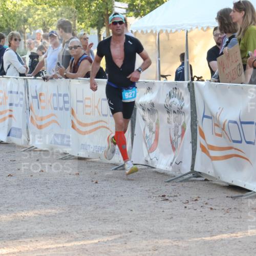 07.09.2025 - 19. Norderstedt Triathlon Luisa Fischer http://msf.ph/oto/8740481 07.09.2025 16:53:25 Ziel  meine-sportfotos.de