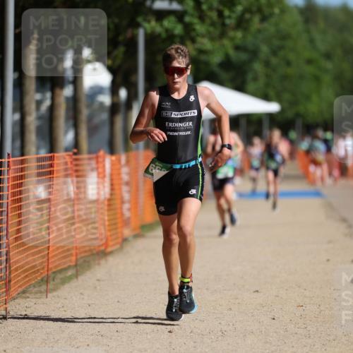 07.09.2025 - 19. Norderstedt Triathlon Michael Strokosch http://msf.ph/oto/8740528 07.09.2025 10:55:58 Laufen 89, 668 meine-sportfotos.de
