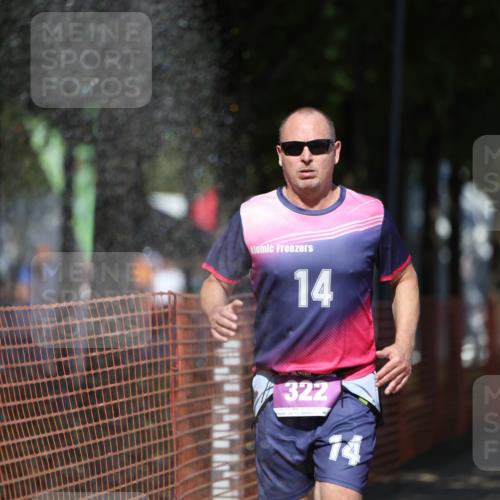 07.09.2025 - 19. Norderstedt Triathlon Michael Strokosch http://msf.ph/oto/8740539 07.09.2025 13:49:15 Laufen 322 meine-sportfotos.de