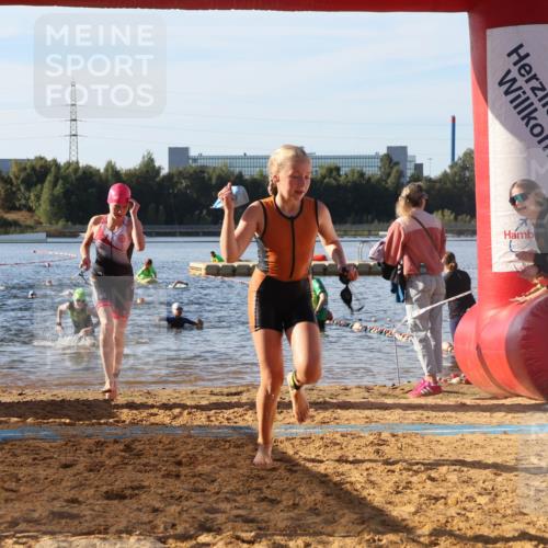 07.09.2025 - 19. Norderstedt Triathlon Luisa Fischer http://msf.ph/oto/8740574 07.09.2025 09:30:51 Schwimmen 575, 578, 596, 597, 602, 616, 620, 621, 624 meine-sportfotos.de