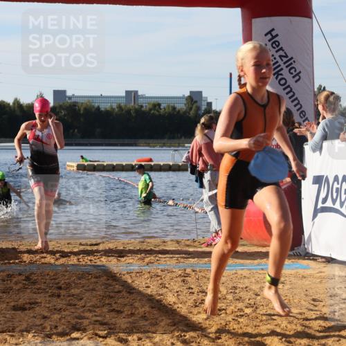 07.09.2025 - 19. Norderstedt Triathlon Luisa Fischer http://msf.ph/oto/8740583 07.09.2025 09:30:52 Schwimmen 575, 578, 596, 597, 602, 616, 620, 621, 624 meine-sportfotos.de
