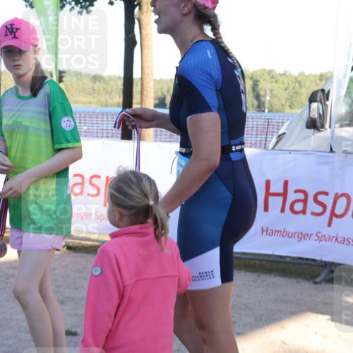 07.09.2025 - 19. Norderstedt Triathlon Luisa Fischer http://msf.ph/oto/8740614 07.09.2025 16:54:20 Ziel 1083, 1470 meine-sportfotos.de