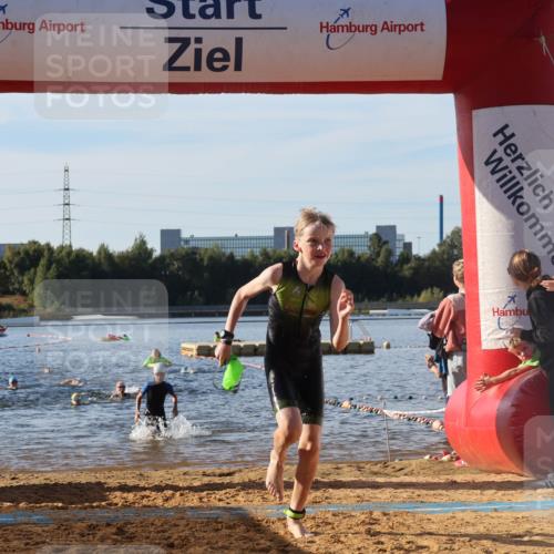 07.09.2025 - 19. Norderstedt Triathlon Luisa Fischer http://msf.ph/oto/8740636 07.09.2025 09:30:58 Schwimmen 564, 578, 596, 597, 602, 616, 621, 624 meine-sportfotos.de