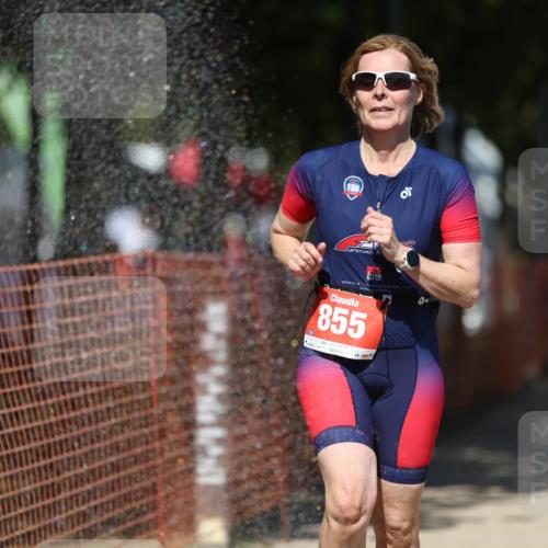 07.09.2025 - 19. Norderstedt Triathlon Michael Strokosch http://msf.ph/oto/8740643 07.09.2025 13:49:29 Laufen 855 meine-sportfotos.de