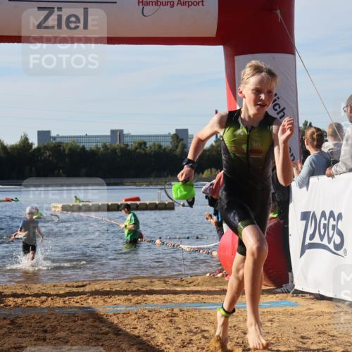 07.09.2025 - 19. Norderstedt Triathlon Luisa Fischer http://msf.ph/oto/8740651 07.09.2025 09:30:58 Schwimmen 564, 578, 596, 597, 602, 616, 621, 624 meine-sportfotos.de