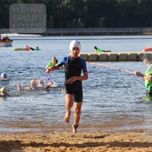 07.09.2025 - 19. Norderstedt Triathlon Luisa Fischer http://msf.ph/oto/8740659 07.09.2025 09:31:01 Schwimmen 564, 597, 602, 616, 621 meine-sportfotos.de
