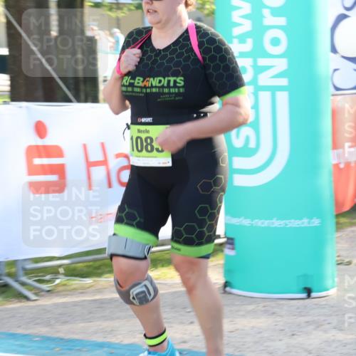 07.09.2025 - 19. Norderstedt Triathlon Luisa Fischer http://msf.ph/oto/8740661 07.09.2025 16:54:23 Ziel 1083 meine-sportfotos.de
