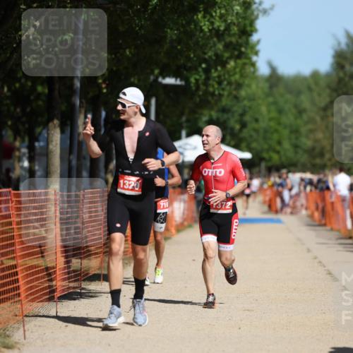 07.09.2025 - 19. Norderstedt Triathlon Michael Strokosch http://msf.ph/oto/8740667 07.09.2025 12:30:56 Laufen 710, 1300, 1320, 1372 meine-sportfotos.de