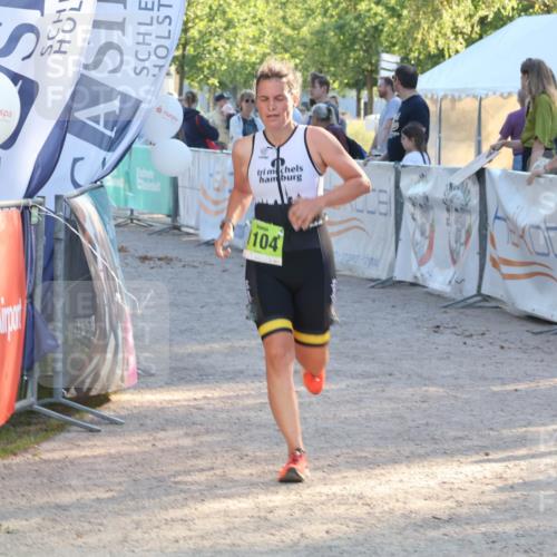 07.09.2025 - 19. Norderstedt Triathlon Luisa Fischer http://msf.ph/oto/8740692 07.09.2025 16:54:30 Ziel 1083, 1104 meine-sportfotos.de