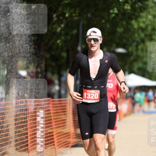 07.09.2025 - 19. Norderstedt Triathlon Michael Strokosch http://msf.ph/oto/8740704 07.09.2025 12:30:58 Laufen 710, 1300, 1320, 1372 meine-sportfotos.de