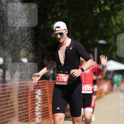 07.09.2025 - 19. Norderstedt Triathlon Michael Strokosch http://msf.ph/oto/8740712 07.09.2025 12:30:58 Laufen 710, 1300, 1320, 1372 meine-sportfotos.de