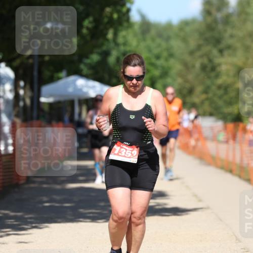 07.09.2025 - 19. Norderstedt Triathlon Michael Strokosch http://msf.ph/oto/8740770 07.09.2025 13:49:43 Laufen 332, 1353 meine-sportfotos.de