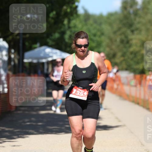 07.09.2025 - 19. Norderstedt Triathlon Michael Strokosch http://msf.ph/oto/8740778 07.09.2025 13:49:44 Laufen 332, 1304, 1353 meine-sportfotos.de