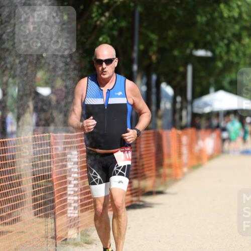 07.09.2025 - 19. Norderstedt Triathlon Michael Strokosch http://msf.ph/oto/8740790 07.09.2025 12:31:01 Laufen 710, 1300, 1320, 1372 meine-sportfotos.de