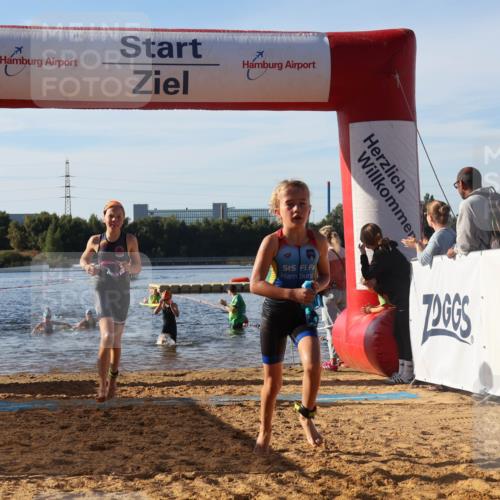 07.09.2025 - 19. Norderstedt Triathlon Luisa Fischer http://msf.ph/oto/8740839 07.09.2025 09:31:14 Schwimmen 555, 564, 608, 610 meine-sportfotos.de