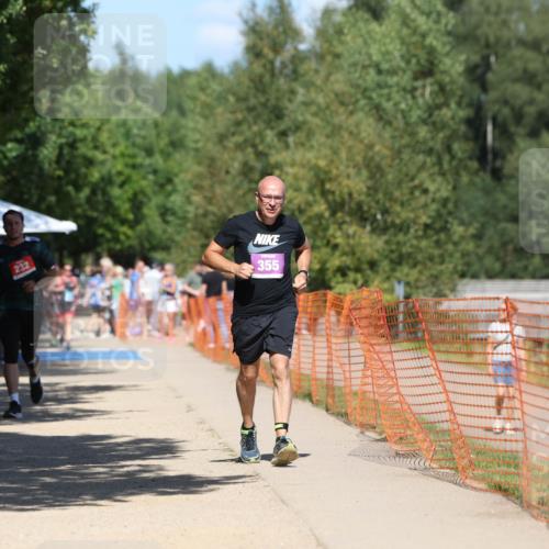07.09.2025 - 19. Norderstedt Triathlon Michael Strokosch http://msf.ph/oto/8740871 07.09.2025 13:49:55 Laufen 353, 355, 1304 meine-sportfotos.de