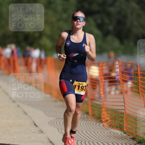 07.09.2025 - 19. Norderstedt Triathlon Michael Strokosch http://msf.ph/oto/8740921 07.09.2025 11:52:46 Laufen 1193 meine-sportfotos.de
