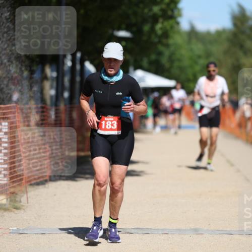 07.09.2025 - 19. Norderstedt Triathlon Michael Strokosch http://msf.ph/oto/8740938 07.09.2025 13:07:10 Laufen 183, 187 meine-sportfotos.de