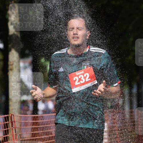 07.09.2025 - 19. Norderstedt Triathlon Michael Strokosch http://msf.ph/oto/8740998 07.09.2025 13:50:05 Laufen 232, 355 meine-sportfotos.de