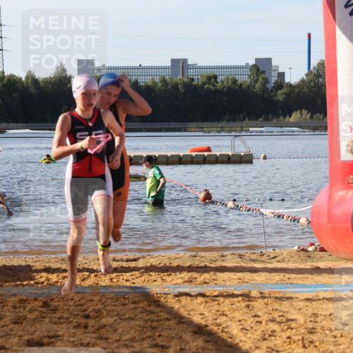 07.09.2025 - 19. Norderstedt Triathlon Luisa Fischer http://msf.ph/oto/8741000 07.09.2025 09:31:26 Schwimmen 571, 574, 579, 608, 632 meine-sportfotos.de