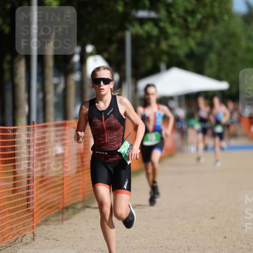 07.09.2025 - 19. Norderstedt Triathlon Michael Strokosch http://msf.ph/oto/8741023 07.09.2025 10:56:12 Laufen 70, 114, 682 meine-sportfotos.de