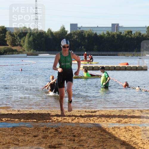 07.09.2025 - 19. Norderstedt Triathlon Luisa Fischer http://msf.ph/oto/8741041 07.09.2025 09:31:33 Schwimmen 560, 571, 574, 579, 581, 632 meine-sportfotos.de