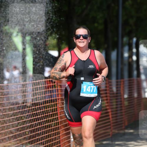 07.09.2025 - 19. Norderstedt Triathlon Michael Strokosch http://msf.ph/oto/8741058 07.09.2025 13:50:22 Laufen 160, 747, 1477 meine-sportfotos.de