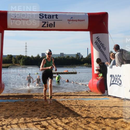 07.09.2025 - 19. Norderstedt Triathlon Luisa Fischer http://msf.ph/oto/8741061 07.09.2025 09:31:34 Schwimmen 560, 571, 574, 579, 581, 632 meine-sportfotos.de
