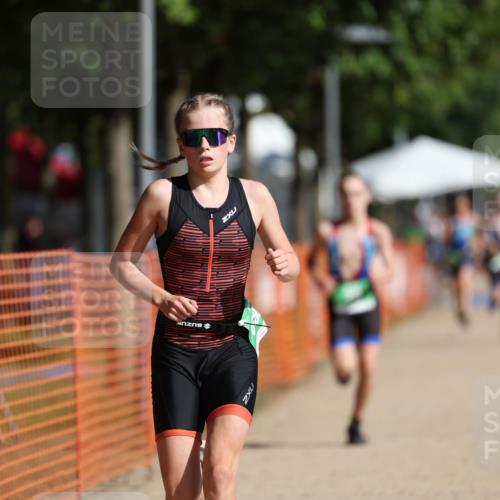 07.09.2025 - 19. Norderstedt Triathlon Michael Strokosch http://msf.ph/oto/8741067 07.09.2025 10:56:13 Laufen 70, 114, 682 meine-sportfotos.de